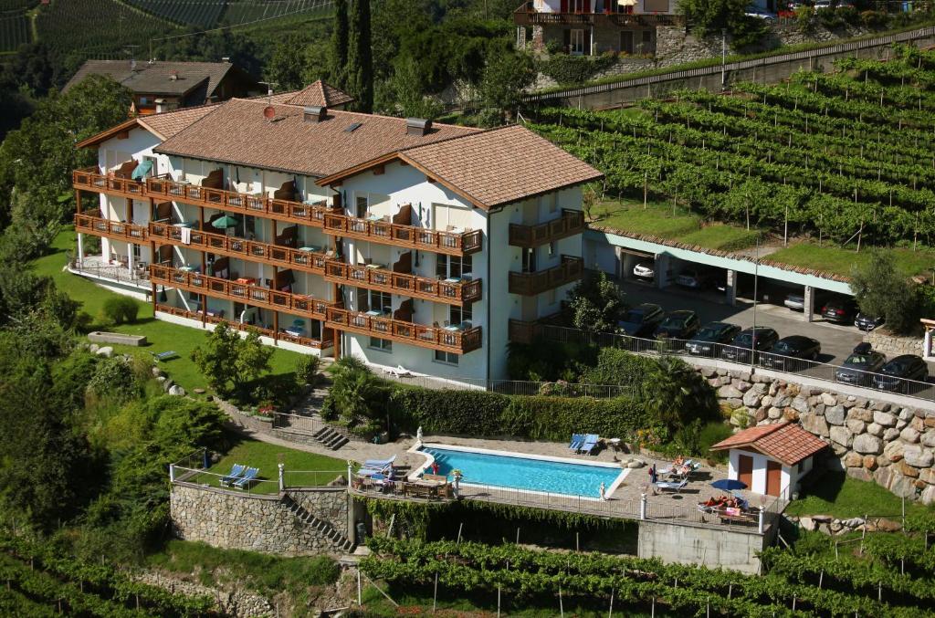 Appartement Tschivon Schenna Exterior foto